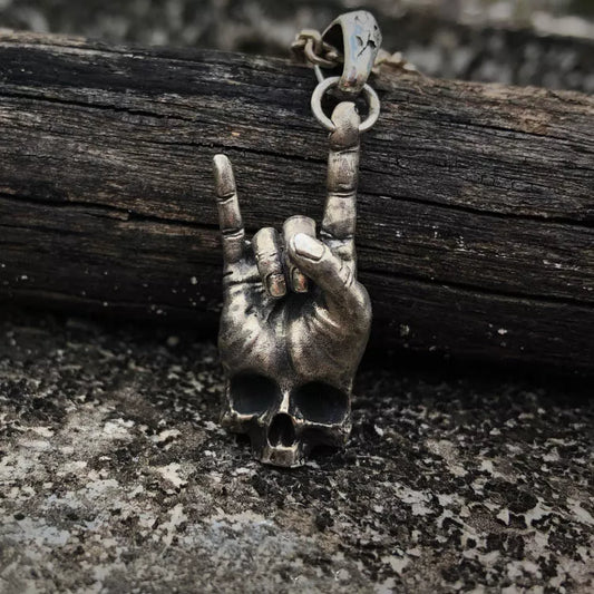 Skull Pendant Necklace